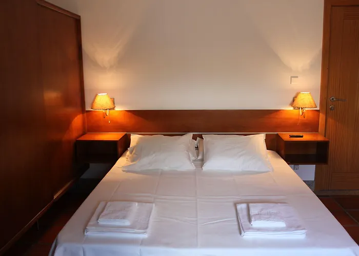 Do Pires * Guimarães