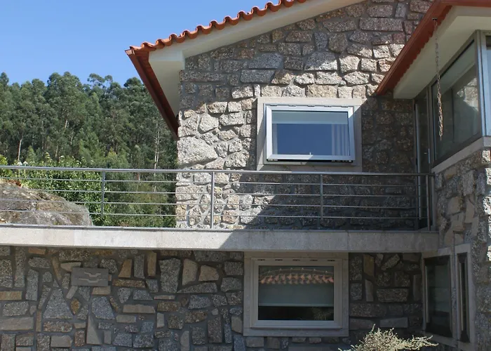 Do Pires * Guimarães